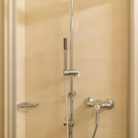 In Near Spieljochbahn Apartman